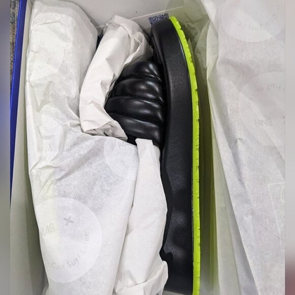 NWT P448 | Women's Fergie Platform Slide Sandals in Black - Picture 8 of 13